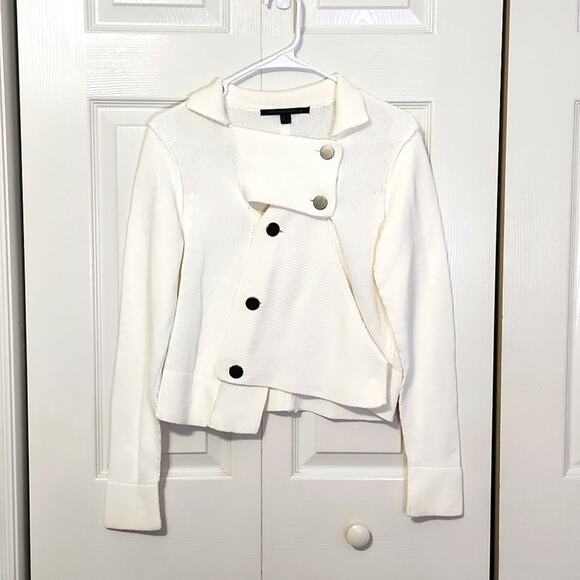 Katherine Barclay Women's Ivory Asymmetrical Long Sleeve Button Sweater Size Med - Picture 1 of 10